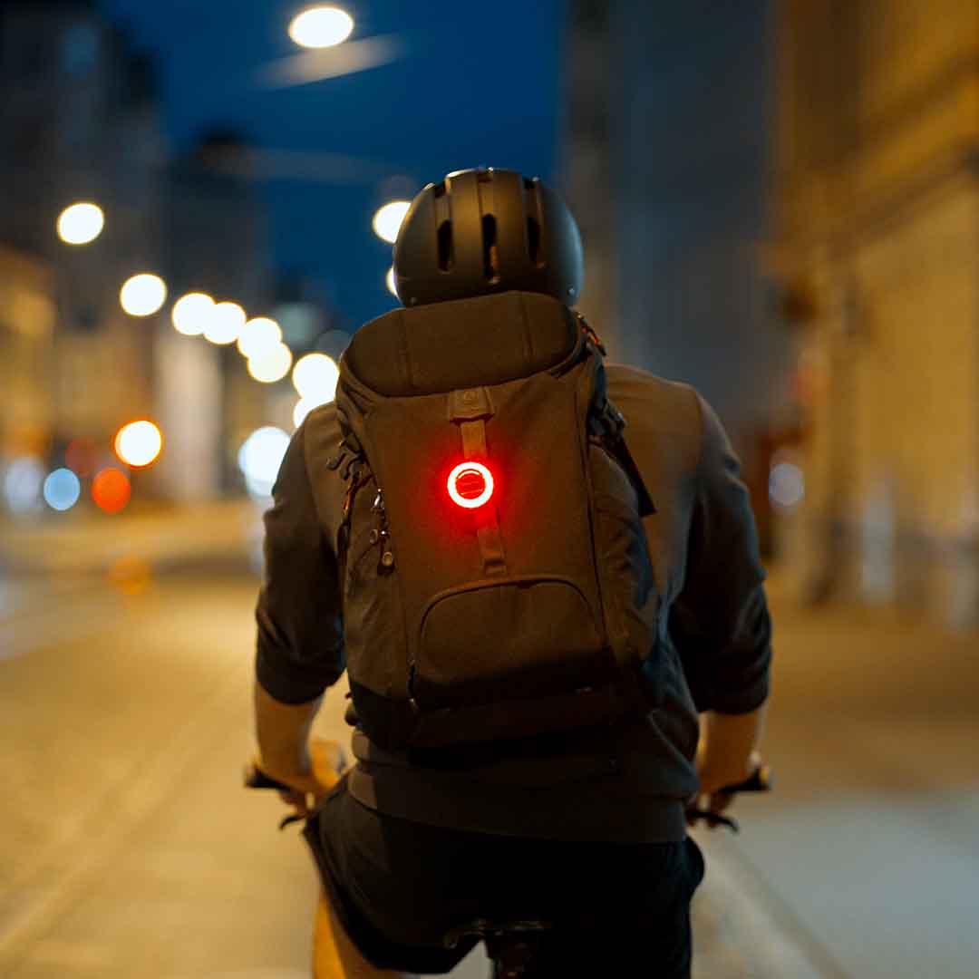 Innovative Magnetic Running Safety Light