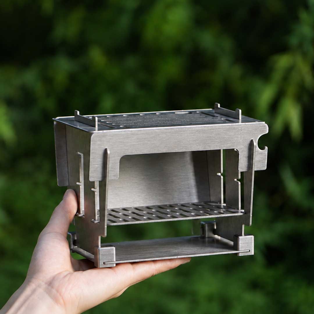 Flat-Pack Firepower For Camp Cooking