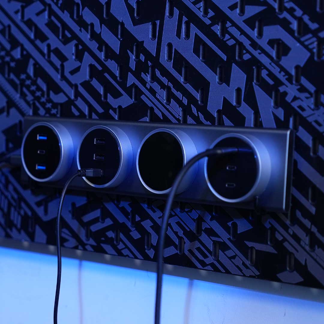 The Modular Hub That Clicks Into Place