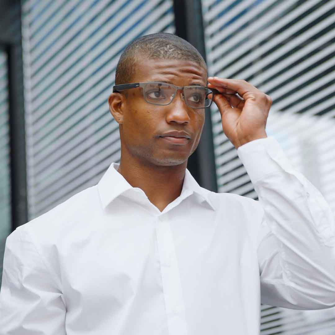Titanium AI Glasses for Effortless Productivity