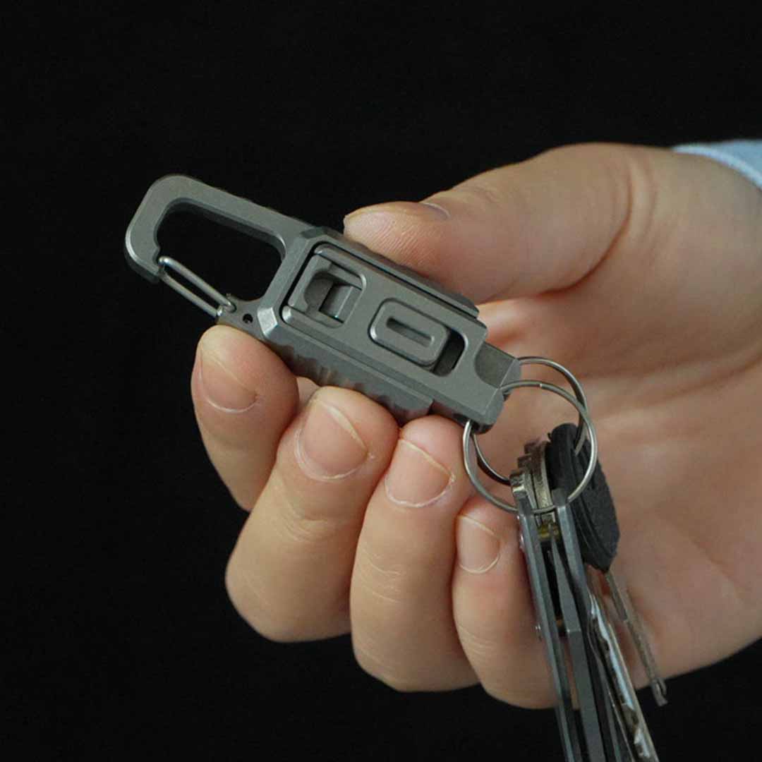 The Dual Quick-Release That Organizes EDC