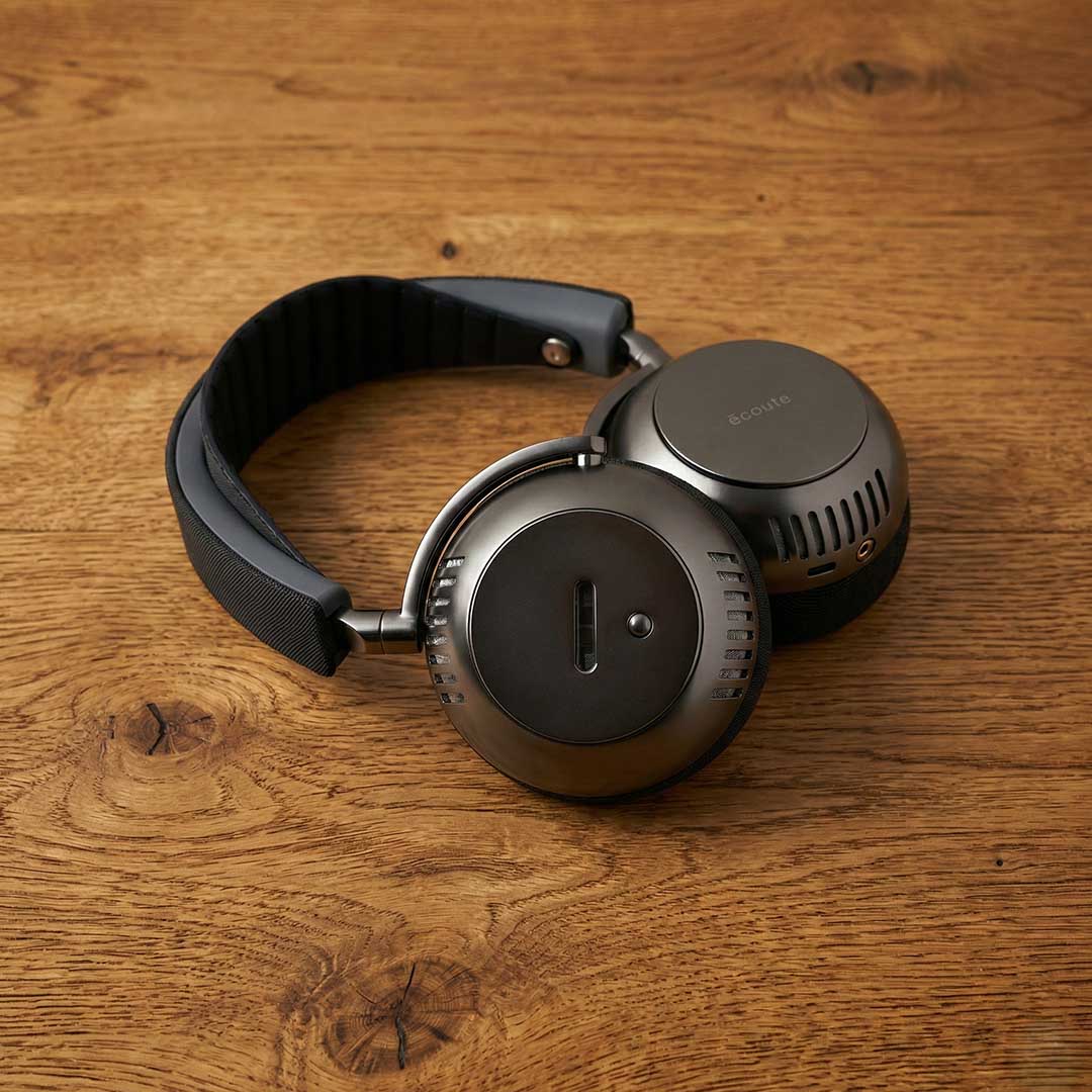 A Complete Hi-Fi System Inside Headphones