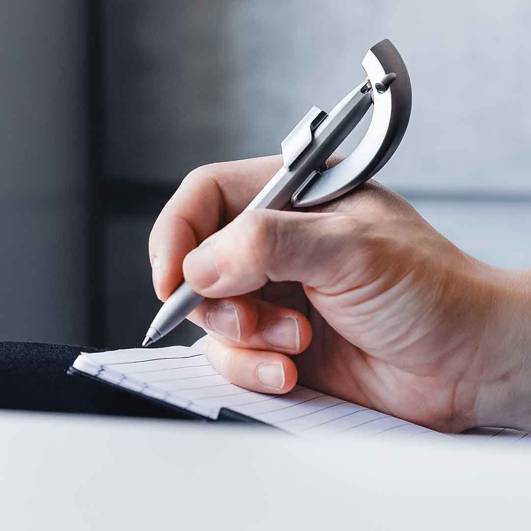 The Floating Pen Built For Everyday Carry