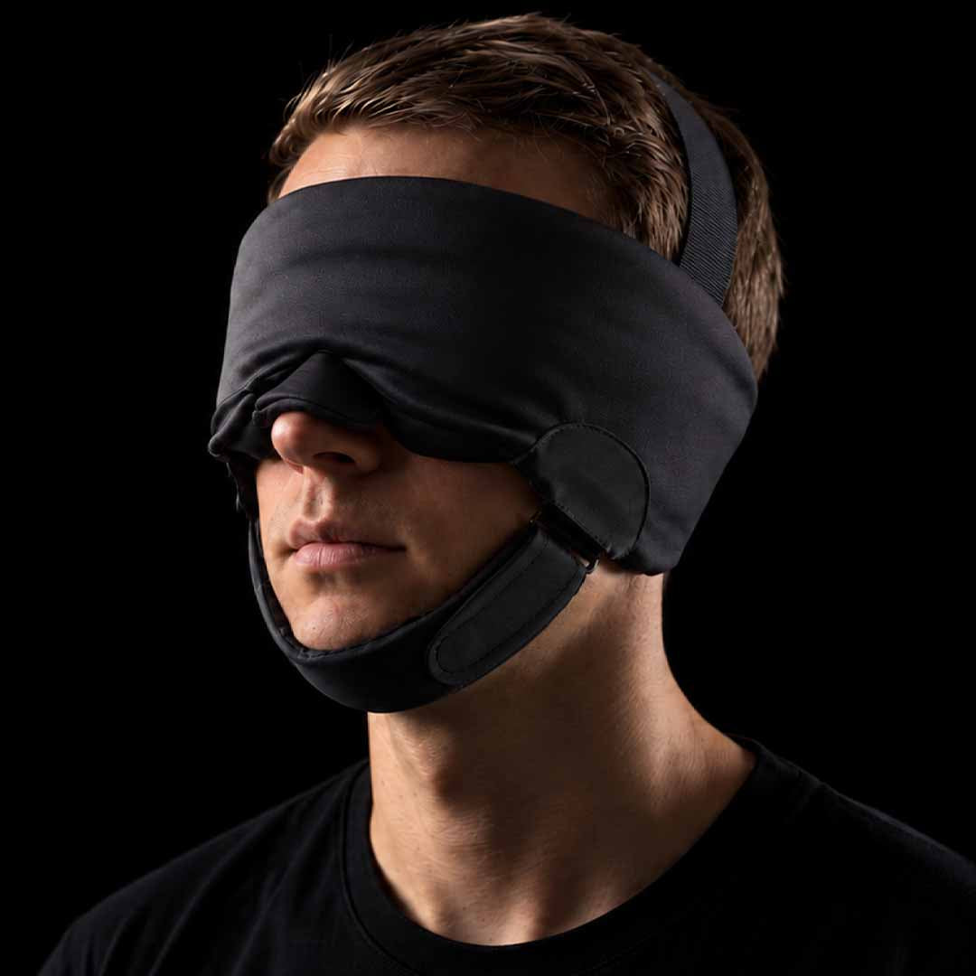 Total Blackout. Zero Eyelid Pressure.