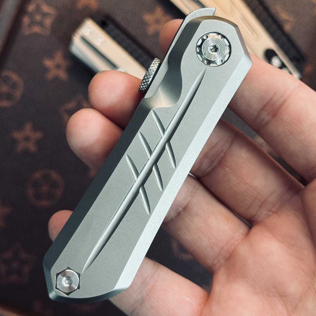 Titanium Carry With Bite