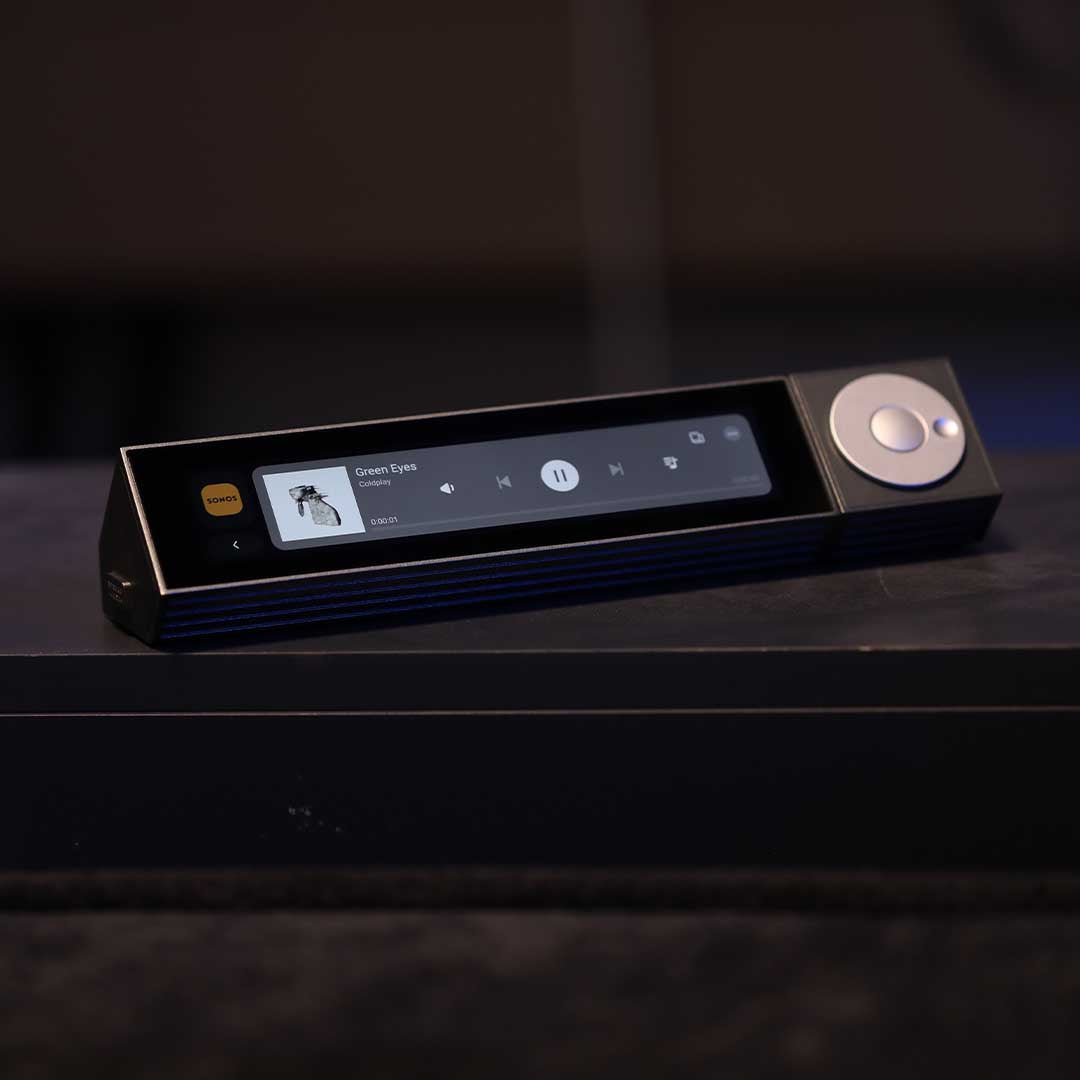 Central Modular Hub For Your Desk