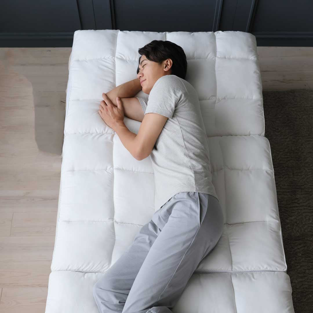 Fluffy Japanese Futon With Firm Back Support