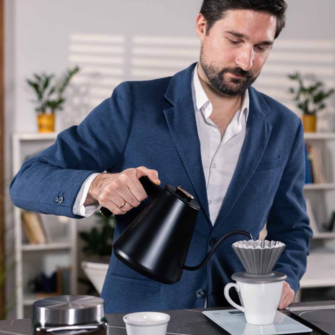 Titanium Dripper That Adapts