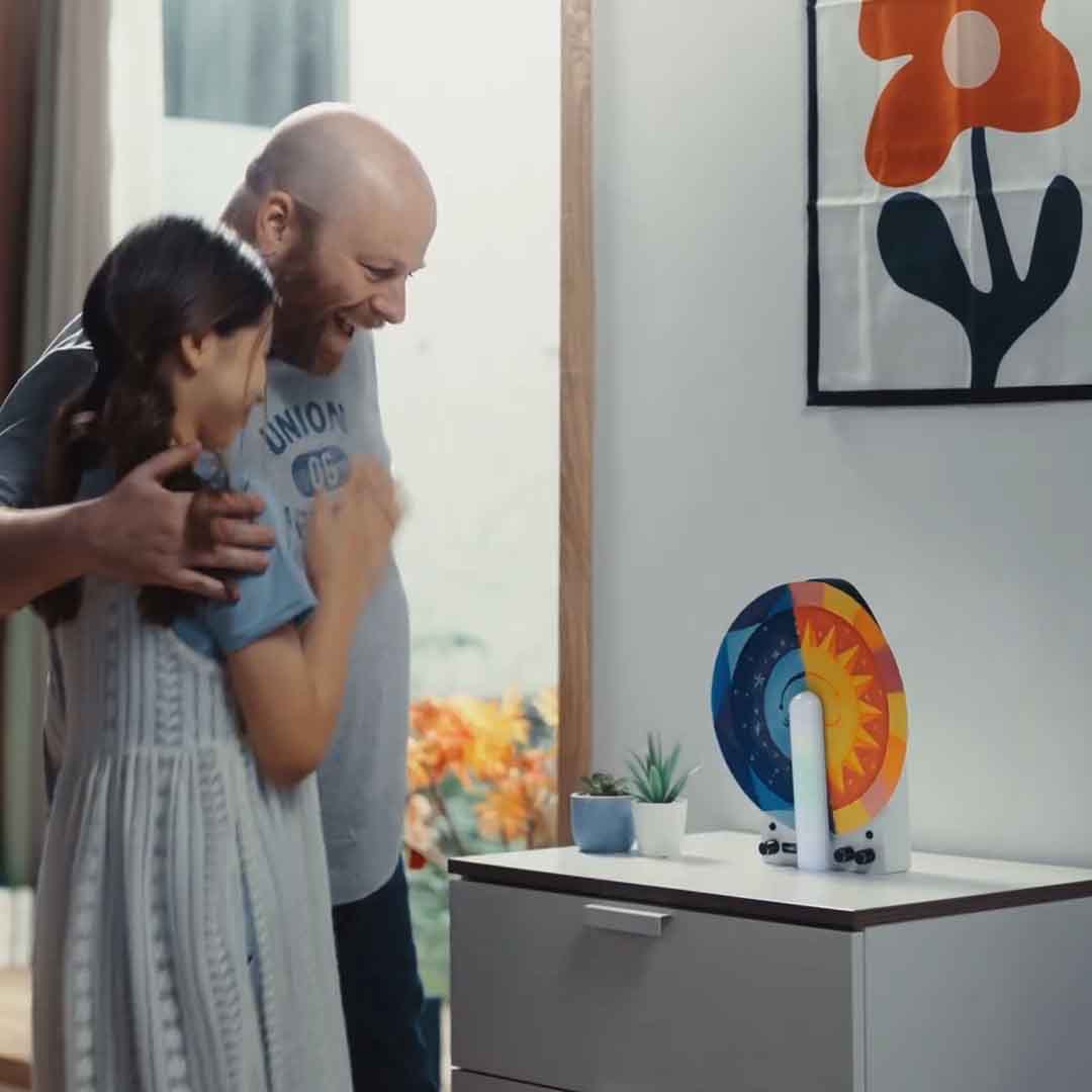 The Turntable That Makes Color Music