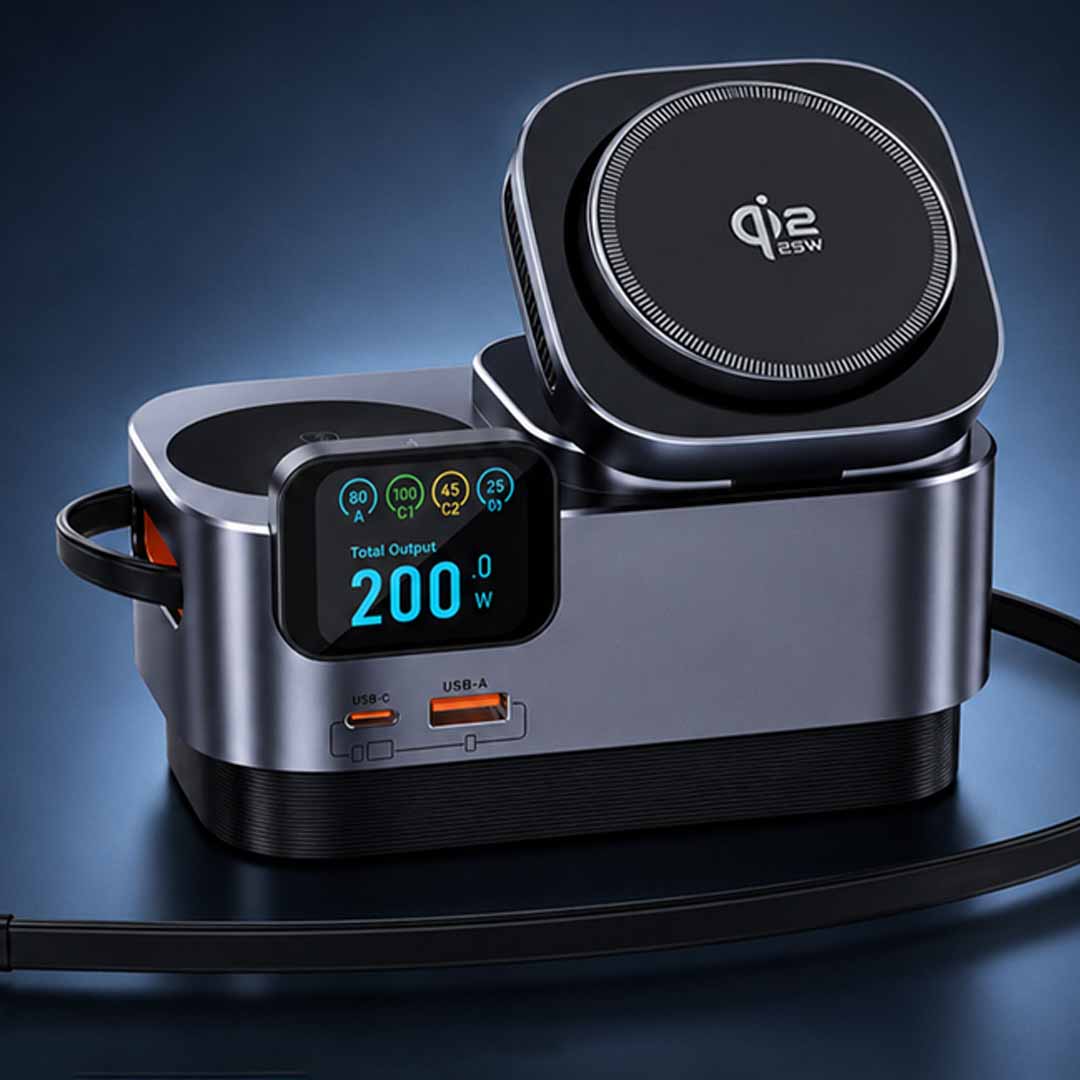 One Charging Station For Your Whole Desk