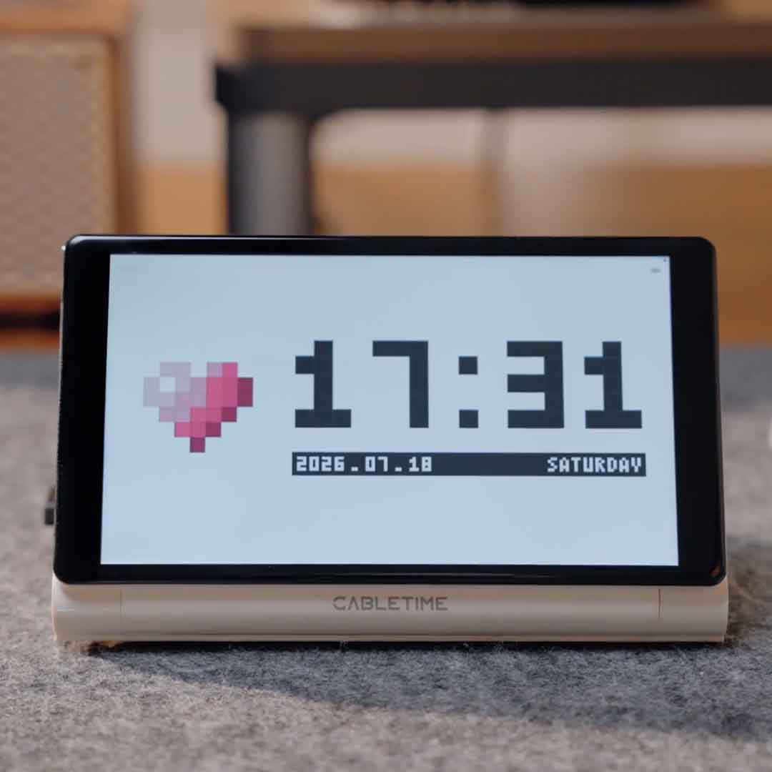 The 8-In-1 USB-C Dock That Keeps Work In View