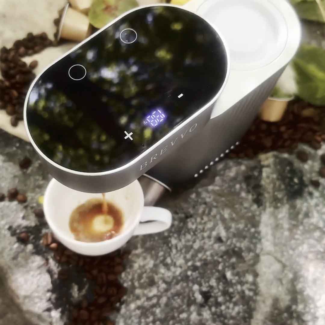 The Foldable Wireless Espresso Maker