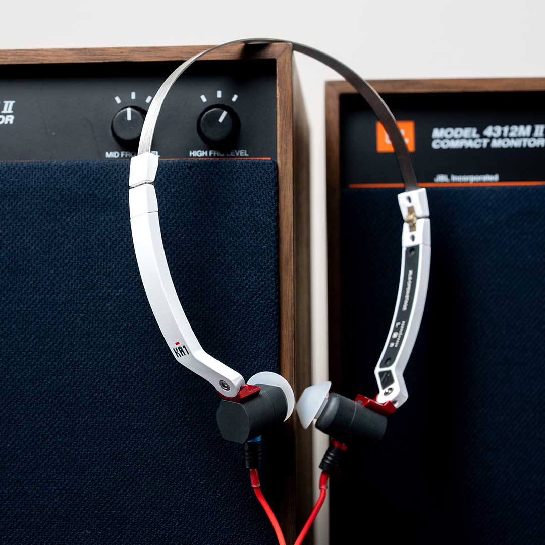 Retro-Inspired Modular Headphones