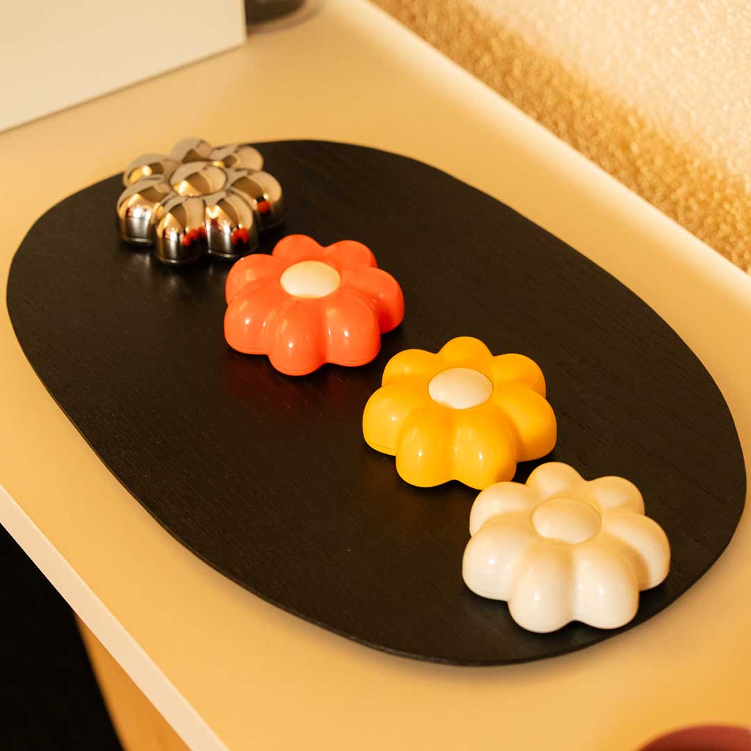World's First Home-Decor Charger