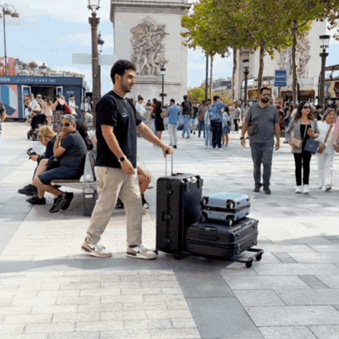 Turn Your Luggage Into A Trolley In Seconds