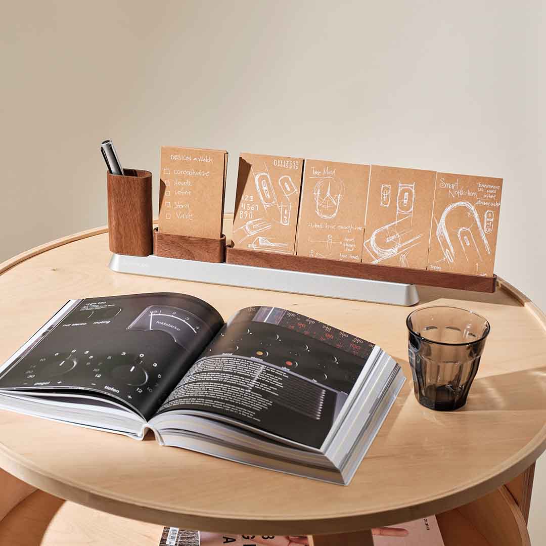 The Desktop Studio That Visualizes Ideas