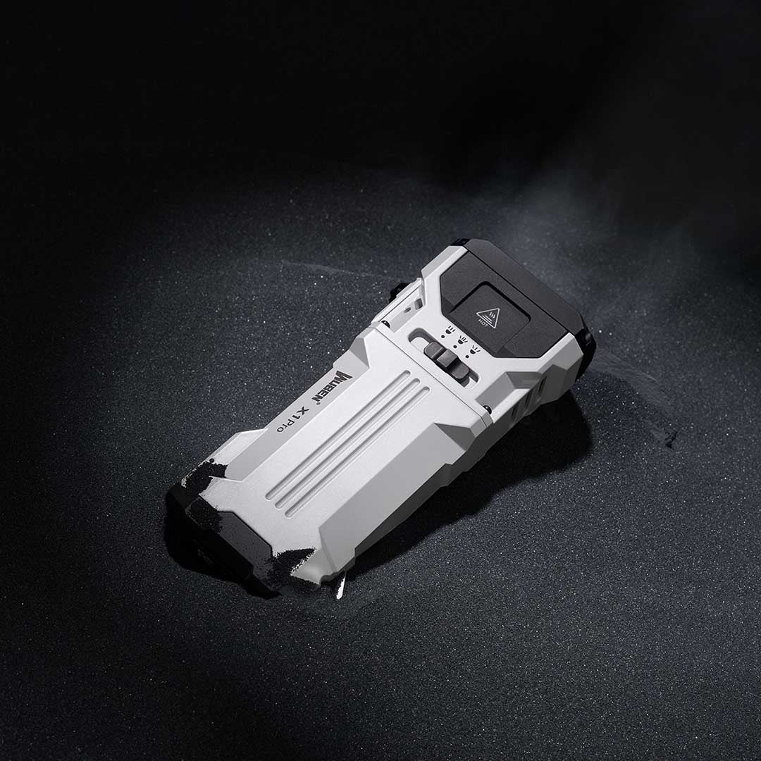 The 13,000 Lumen Dual-Beam Light