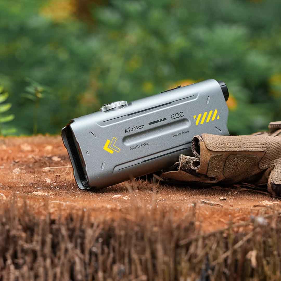 The Emergency Tool Disguised As A Flashlight