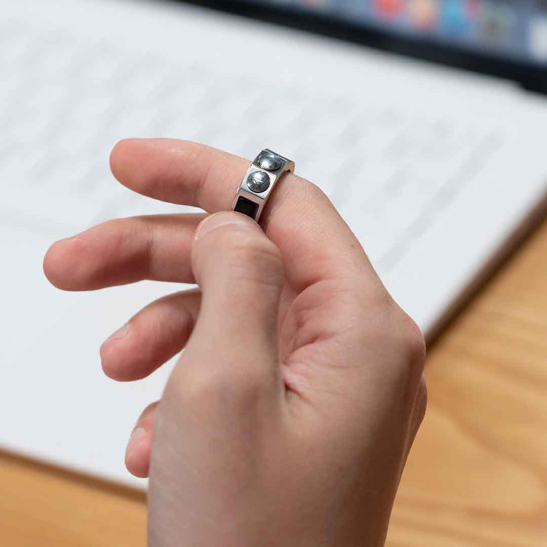 Tech Meets Fashion: The Ring That Controls Your Digital World