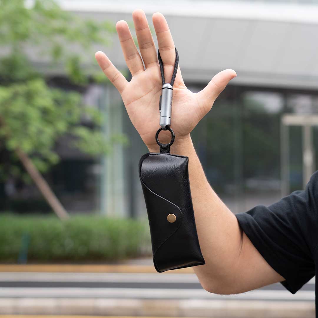 The Keychain That Charges, Stores, Tracks