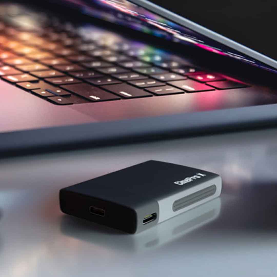 Raw Video Shooting Power for iPhone Creators
