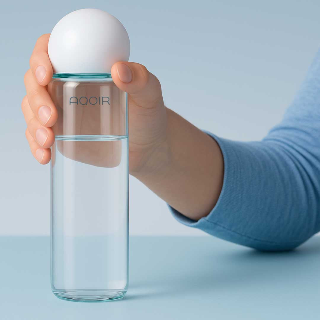 This Water Bottle Measures Your Hydration Levels