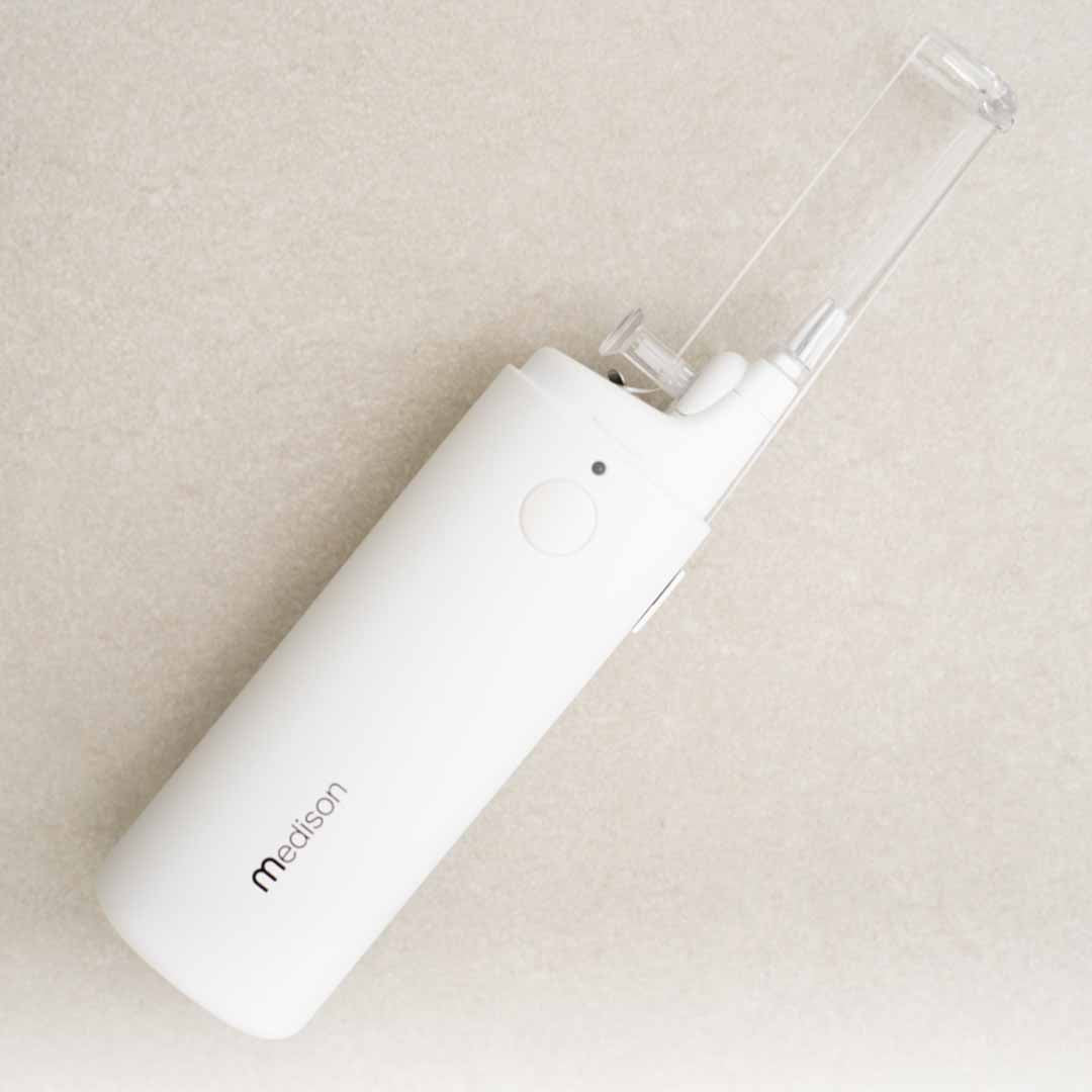 One Press. Fresh Floss Ready.
