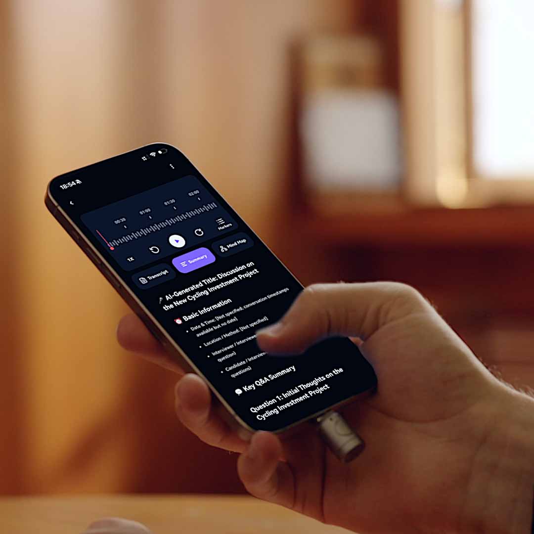 7.4g Wearable AI Translator
