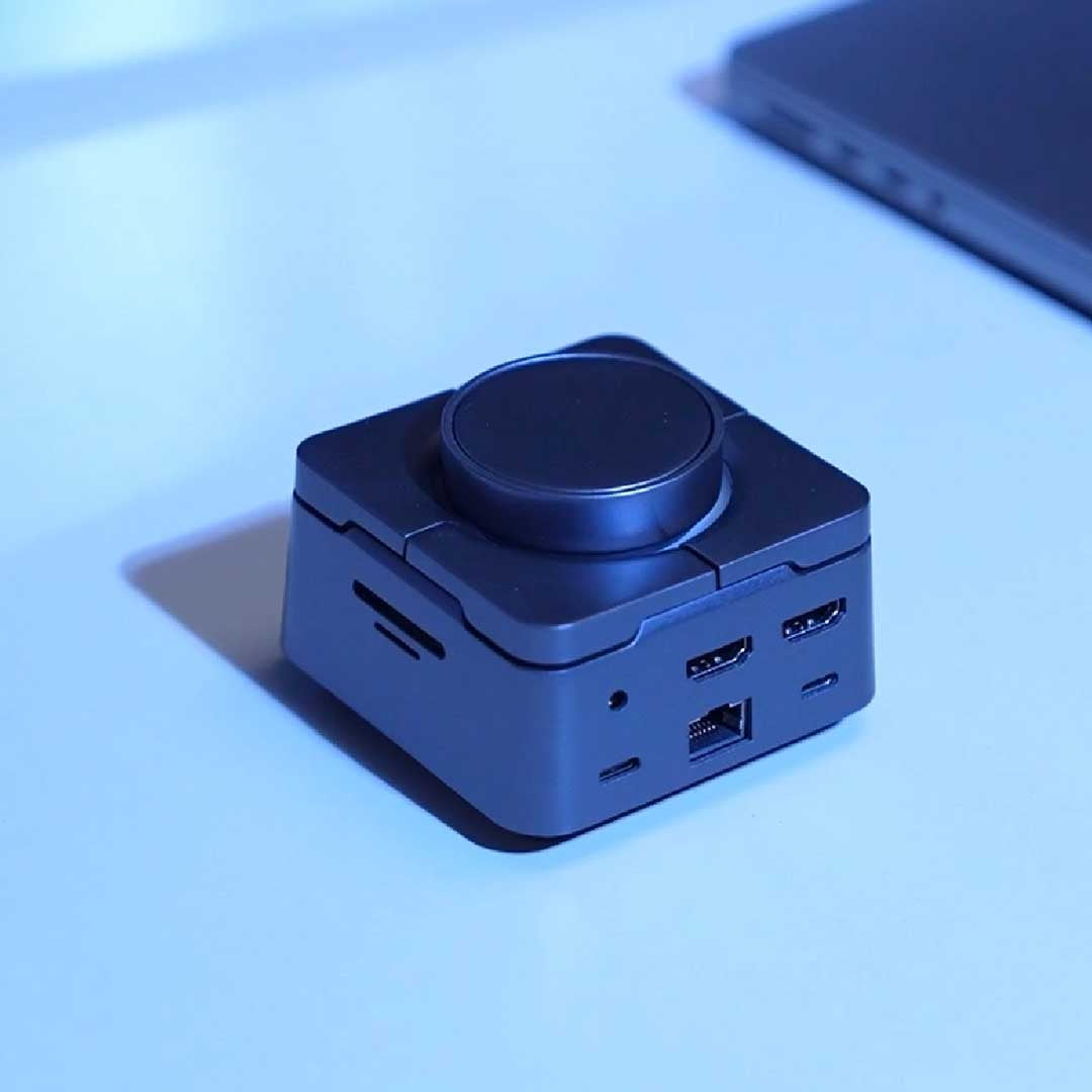 The 11-in-1 Hub With Dual 4K@60Hz