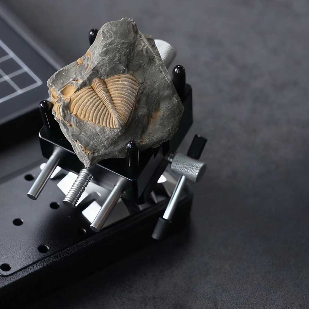 The Modular Mini Vise That Scales