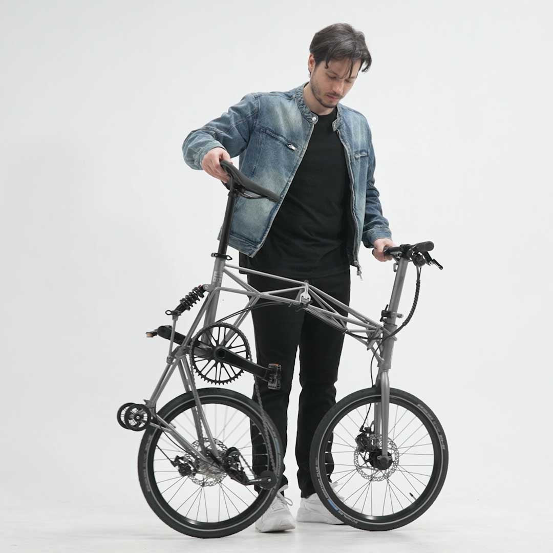 Patented 4-Fold Space-Frame Bike