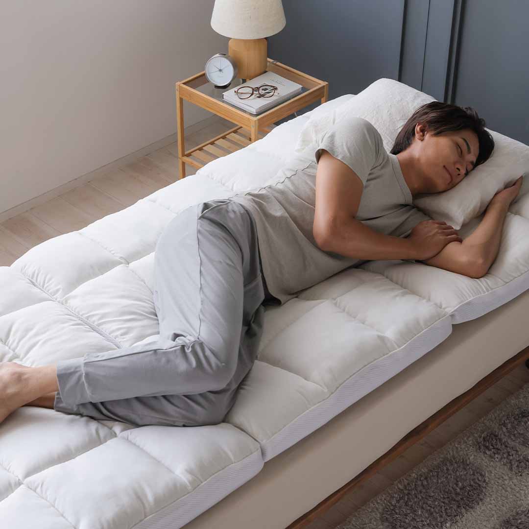 Fluffy Japanese Futon With Firm Back Support