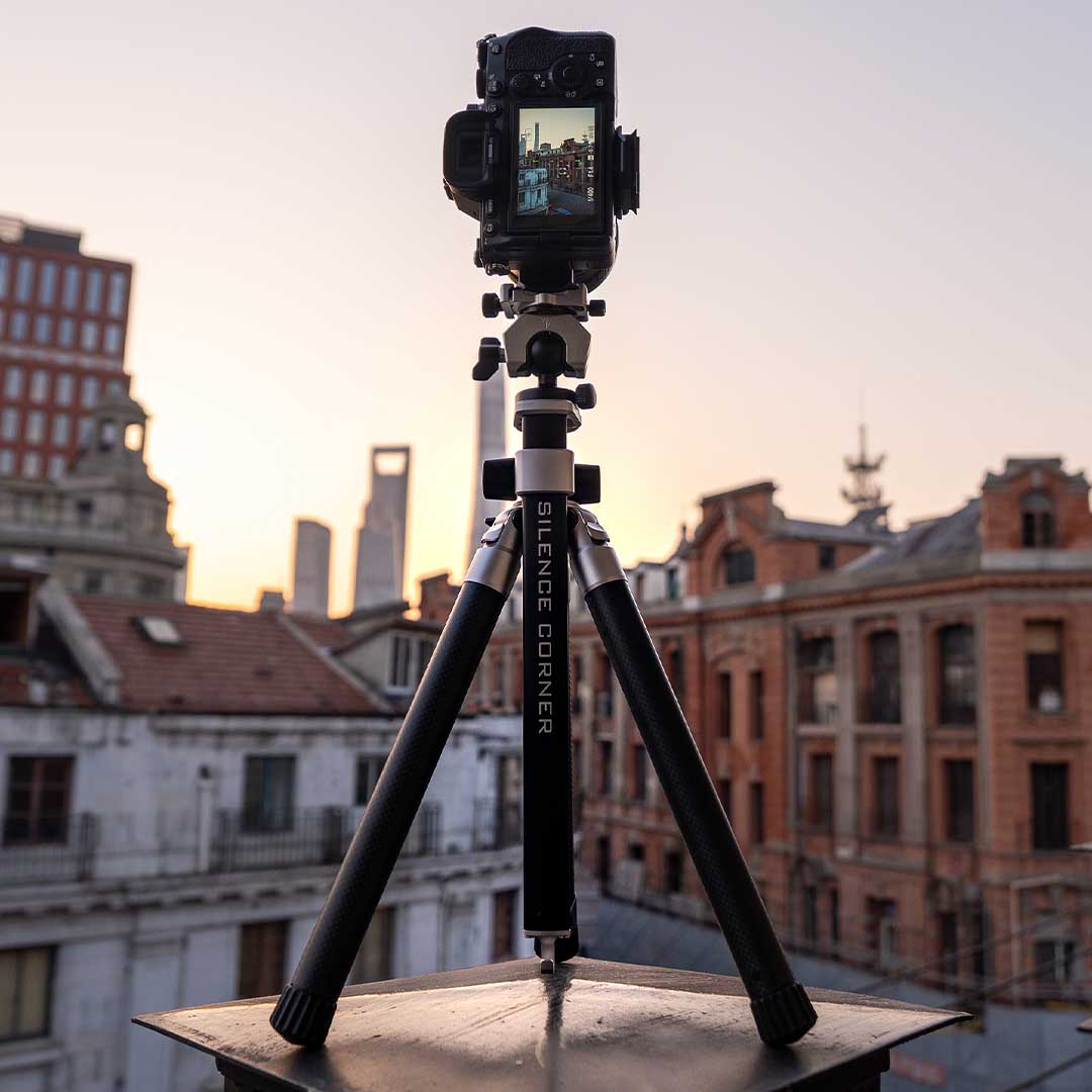 Full-Size Tripod That Hangs Anywhere