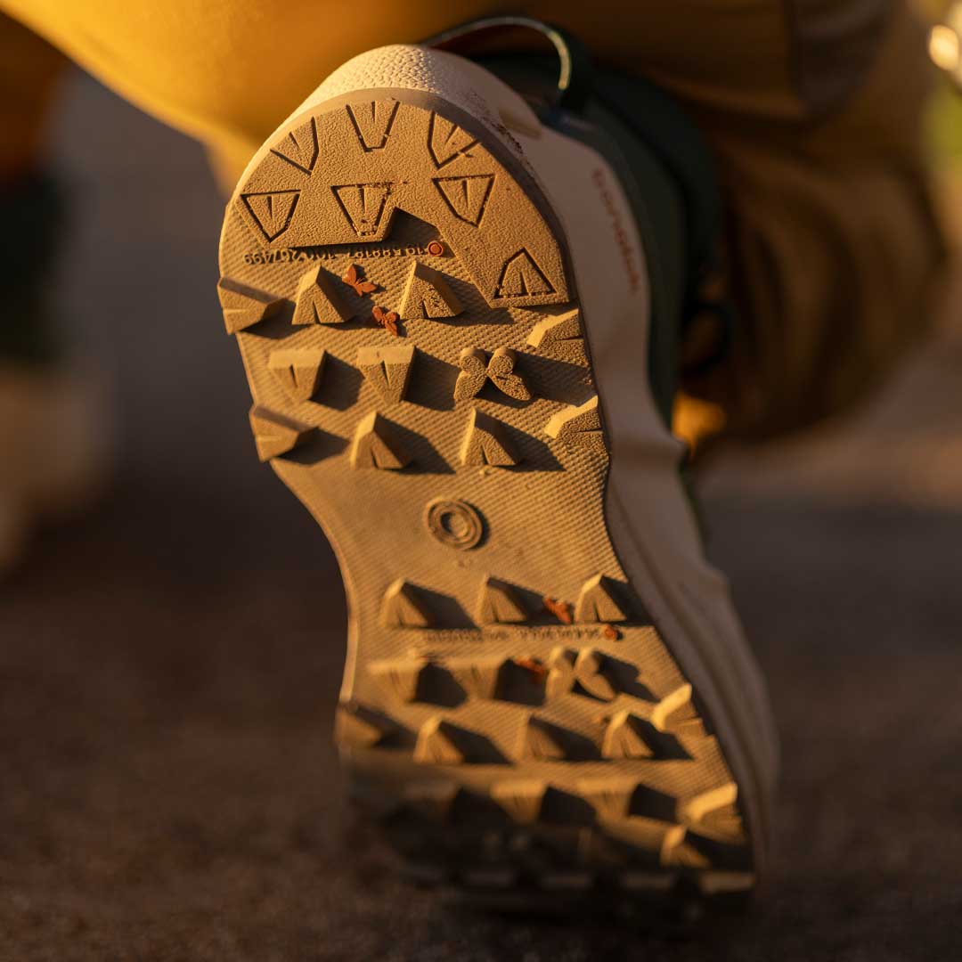 Carbon Plate Hiking Shoes