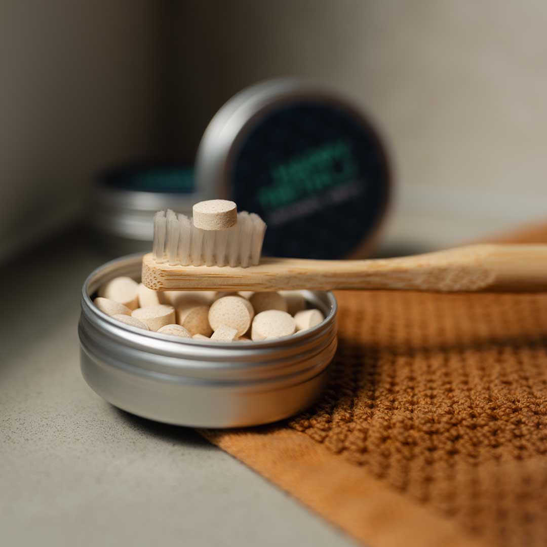 Waterless Mint And Charcoal Toothpaste Tablets