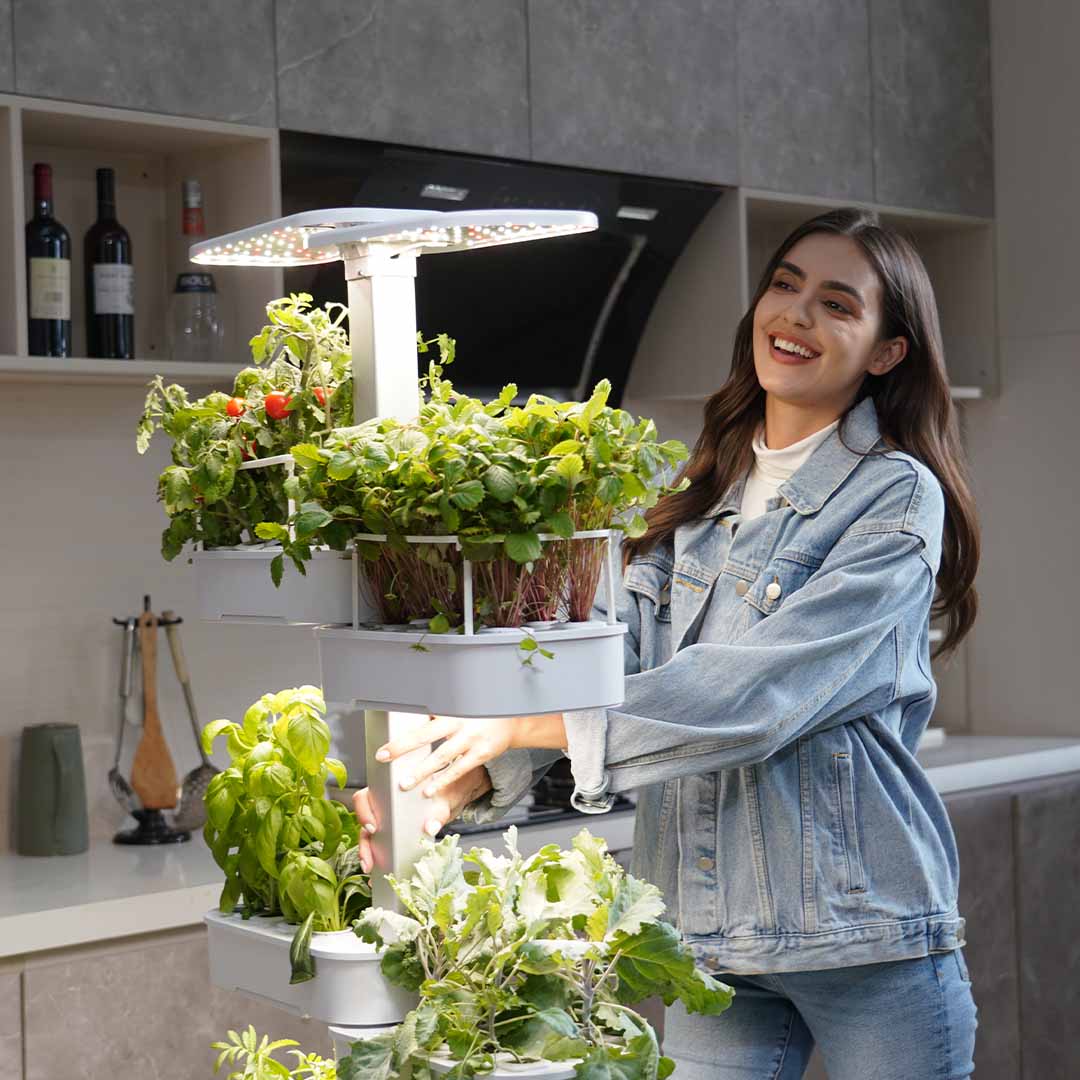 The Tower That Grows 48 Plants