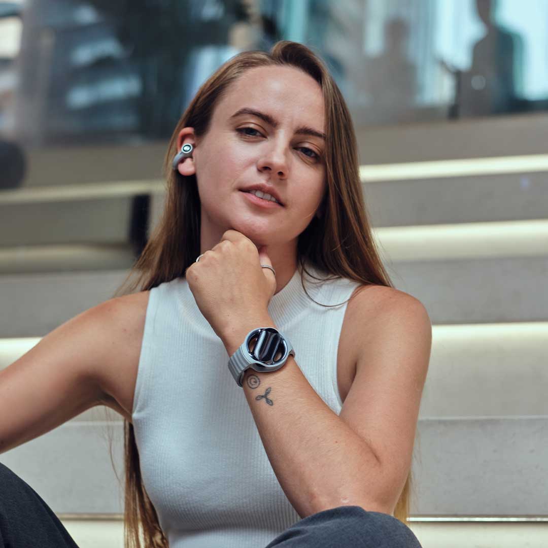2-in-1 Watch With Open-Ear Earbuds