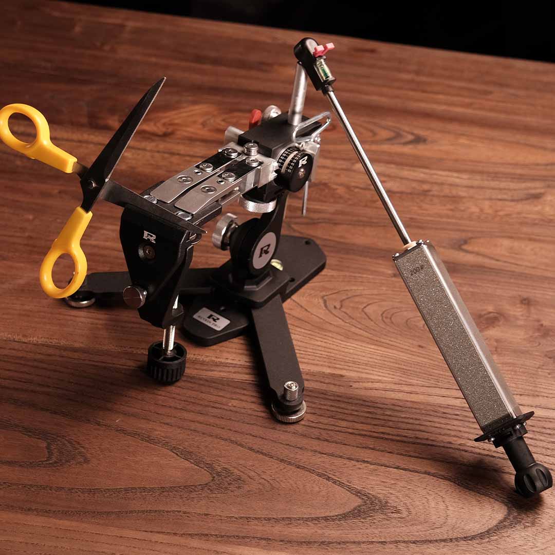 4-in-1 Sharpener With Angle Indicator