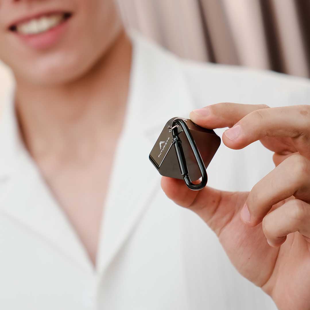 500mAh Apple Watch Keychain Charger