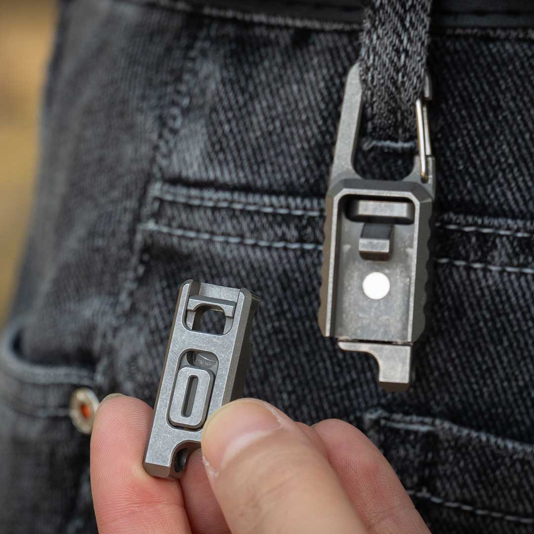 The Dual Quick-Release That Organizes EDC