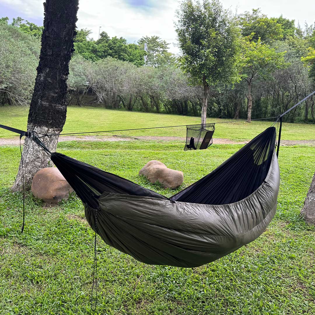Almost Weightless Modular Hammock