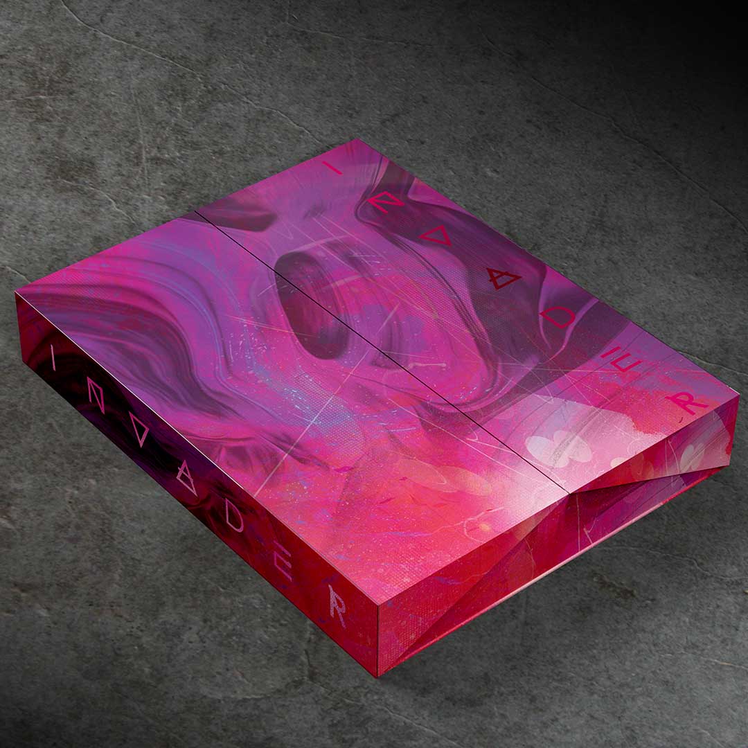 A Mind-Bending Sci-Fi Horror With Stunning Art