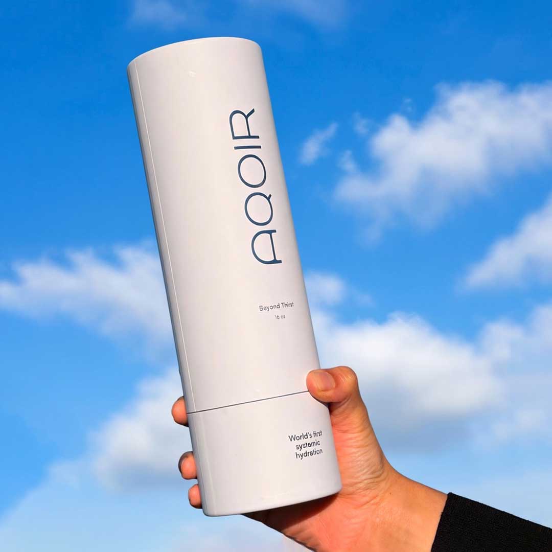 This Water Bottle Measures Your Hydration Levels