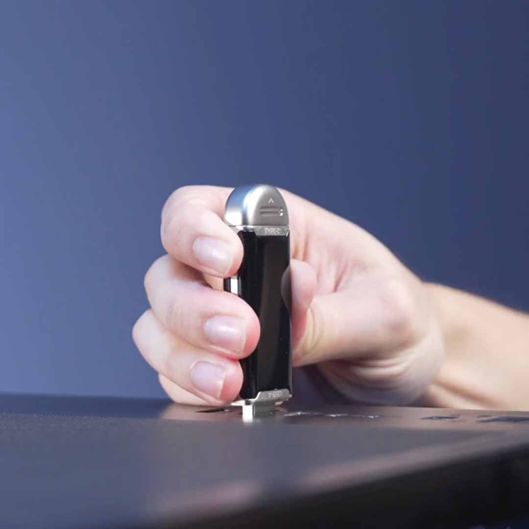 Dual Port USB Drive With A Display