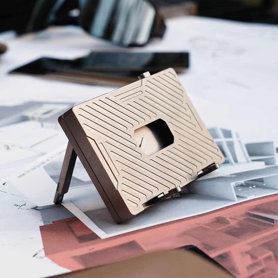 The Titanium Card Holder That Pops Cards