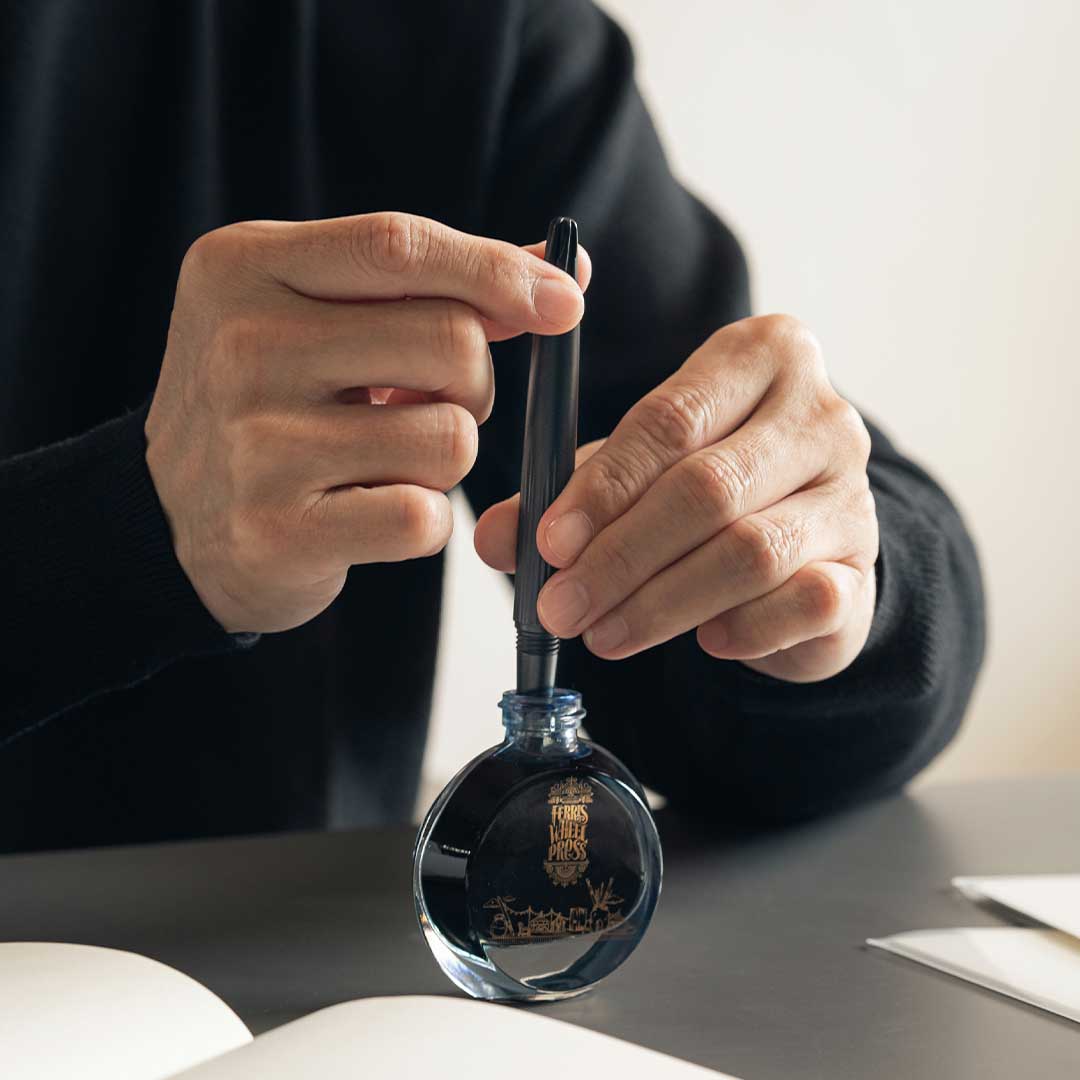 The Fountain Pen That Refills Fast