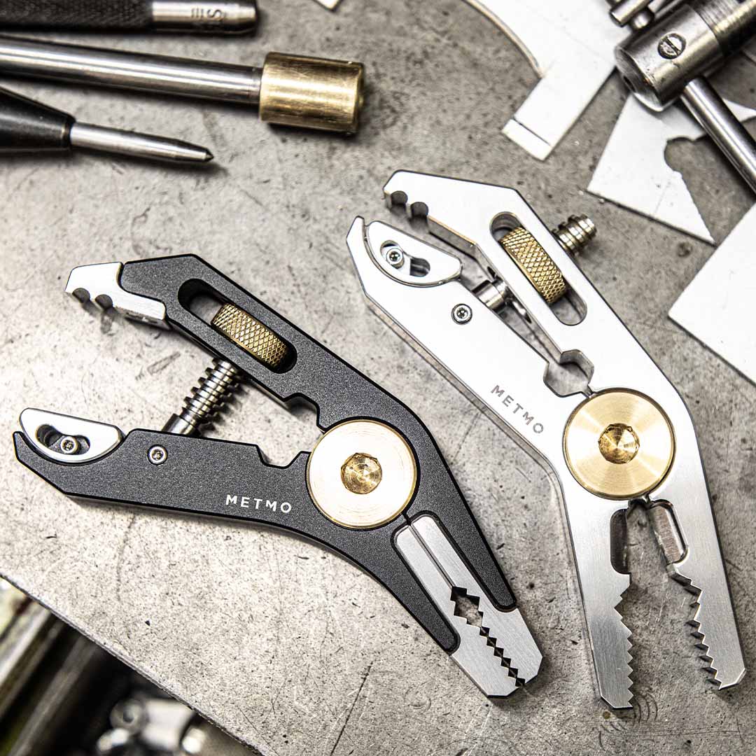 5-in-1 Pocket Clamp With Adaptive Jaws