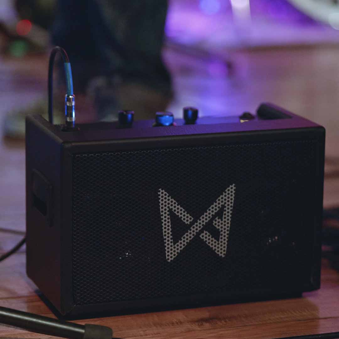 Smart Amp & Music Recording Hub In One