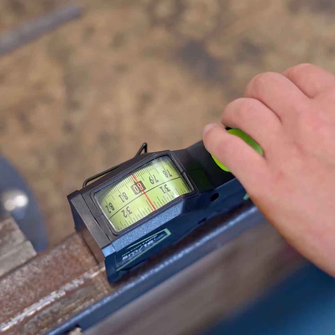 Meet The 25mm Top Reader Tape Measure