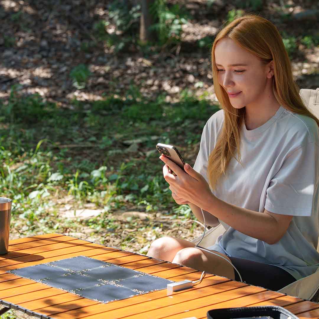 Lightweight Solar Panels To Bring Everywhere